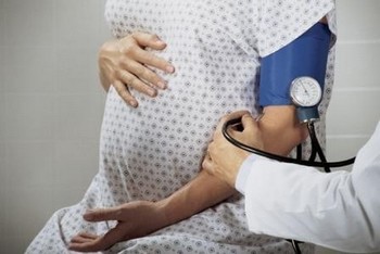 Pré-éclampsie : complication et grossesse